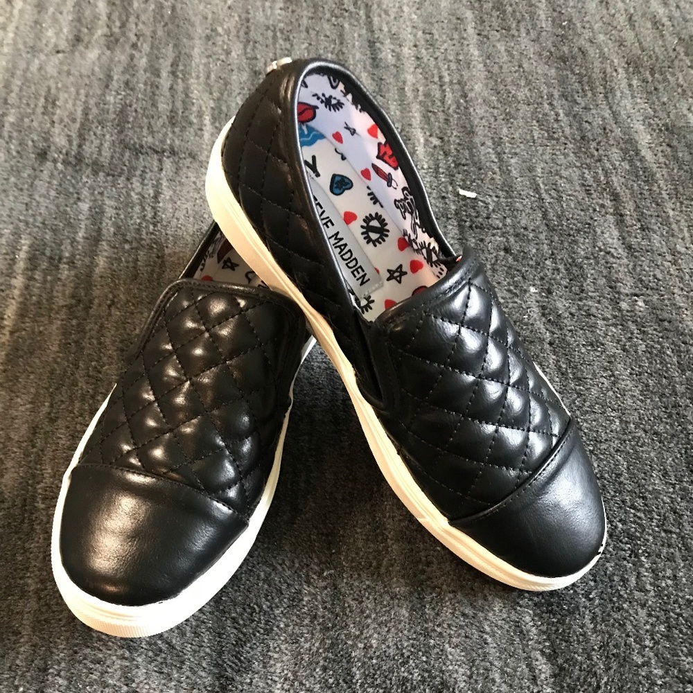 Steve Madden Black Quilted Slip-On Sneakers - Size 3